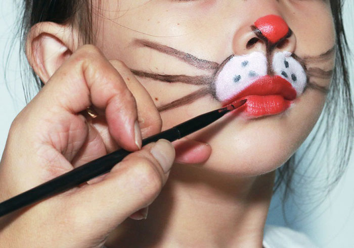 آموزش گام به گام نقاشی - نقاشی گربه روی صورت کودکان